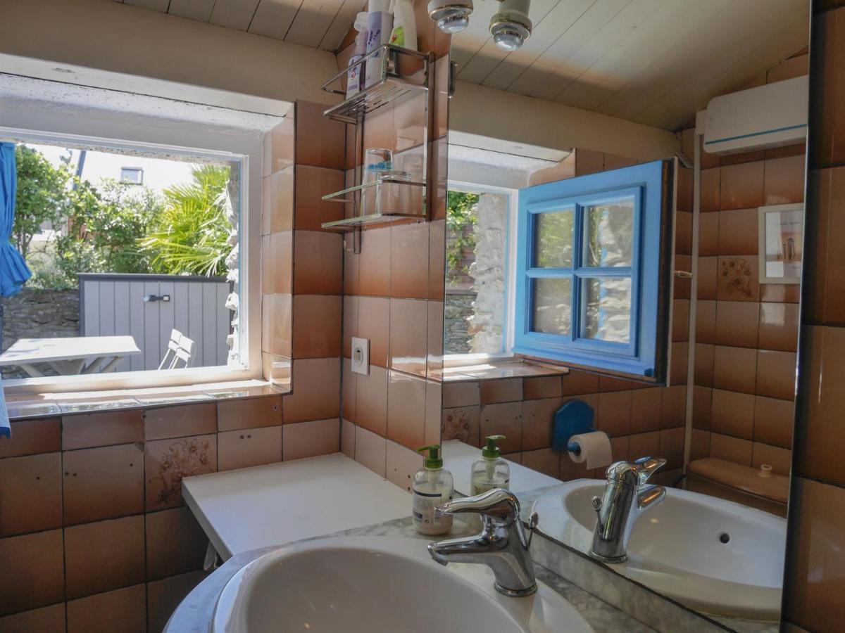 Maison Authentique Renovee, Proche Plage Et Commerces, Avec Terrasse Et Toutes Commodites, 2 Etoiles - Fr-1-418-135 Locmaria Exterior foto